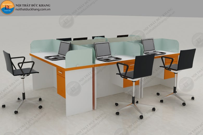 Vách ngăn bàn làm việc bằng kính
