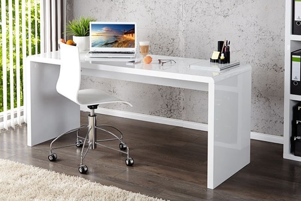 Một số lưu ý khi bài trí đồ đạc trên bàn làm việc của người tuổi Ất Sửu