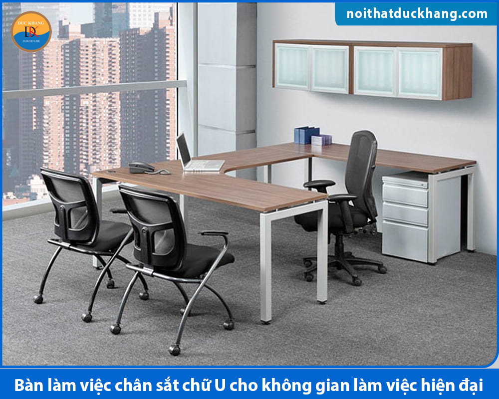 Bàn làm việc chân sắt chữ U cho không gian làm việc hiện đại